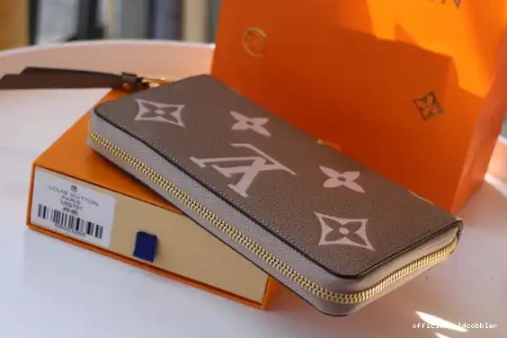 Official oldcobbler VUITTON ZIPPY LOUIS WALLET 0624